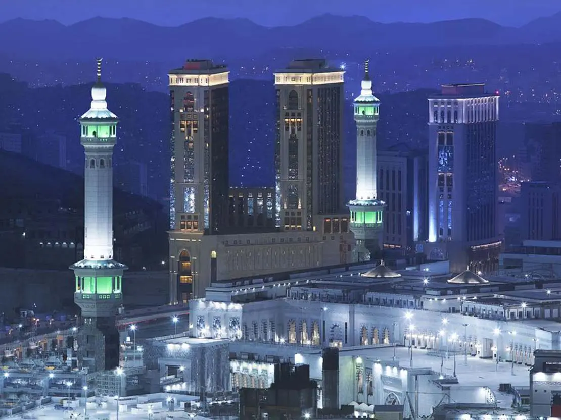 7 Nights 5 Star April Umrah Package